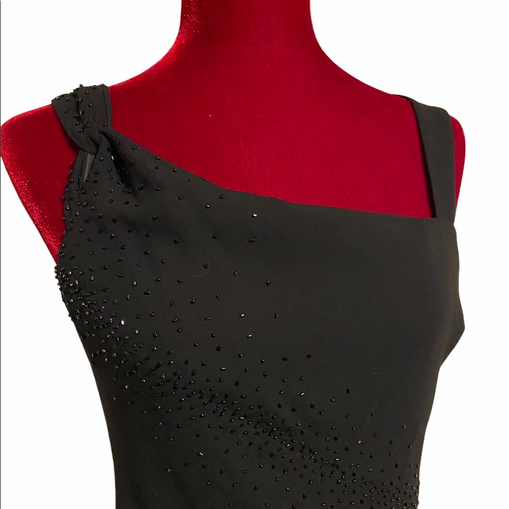 Evan Picone Size 4 Asymmetrical Shoulder Dress
